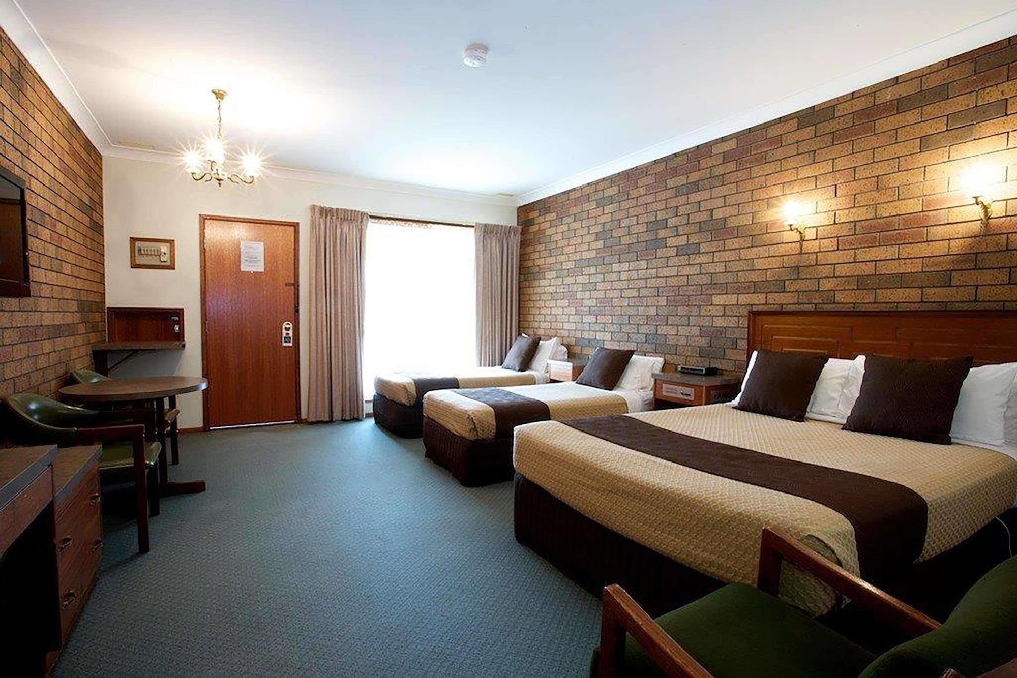 Golden Grain Motor Inn Horsham Exterior foto